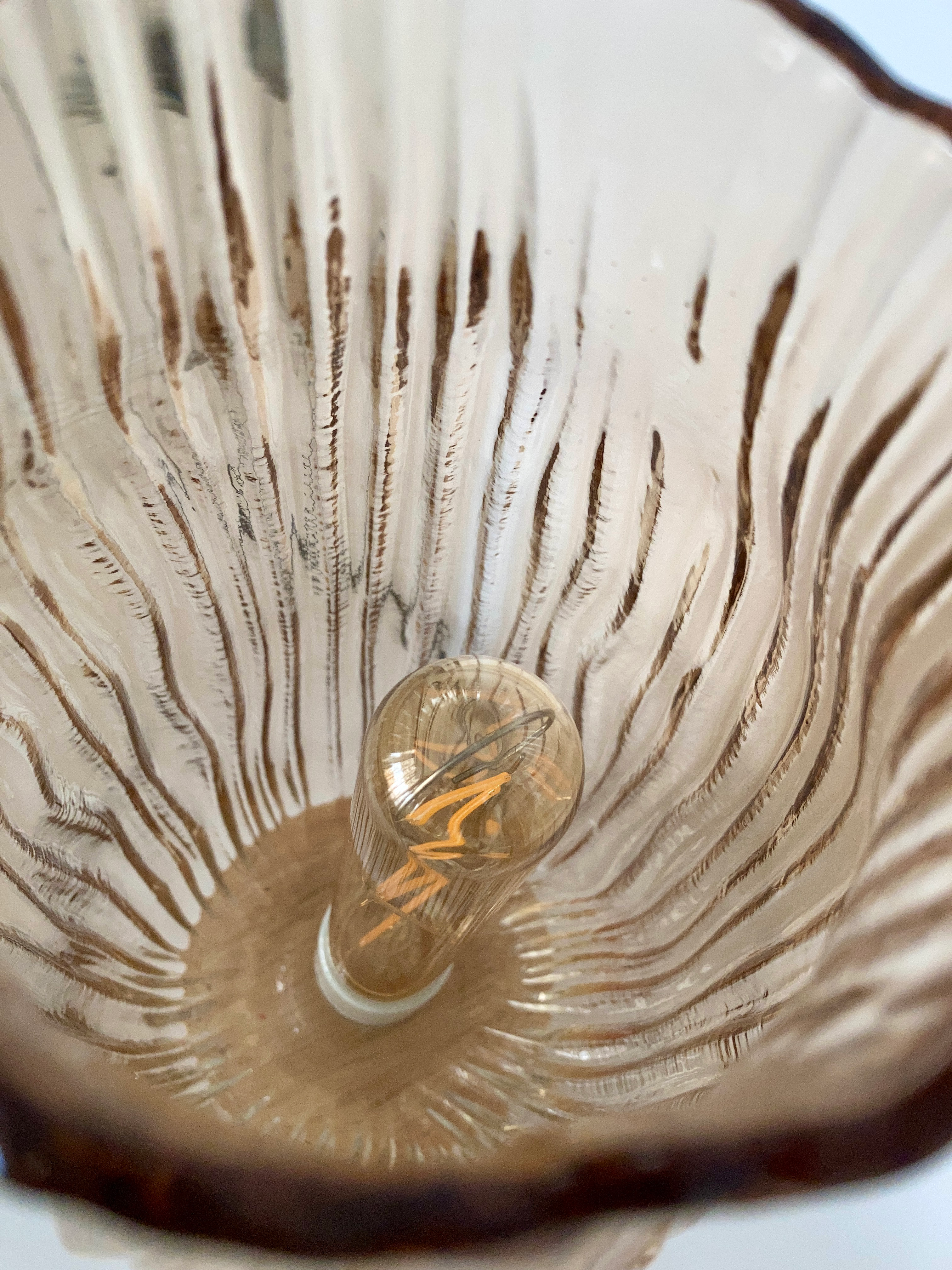 GOLDEN LOTUS BUD Iridescent Glass Table lamp with dimmer cord set